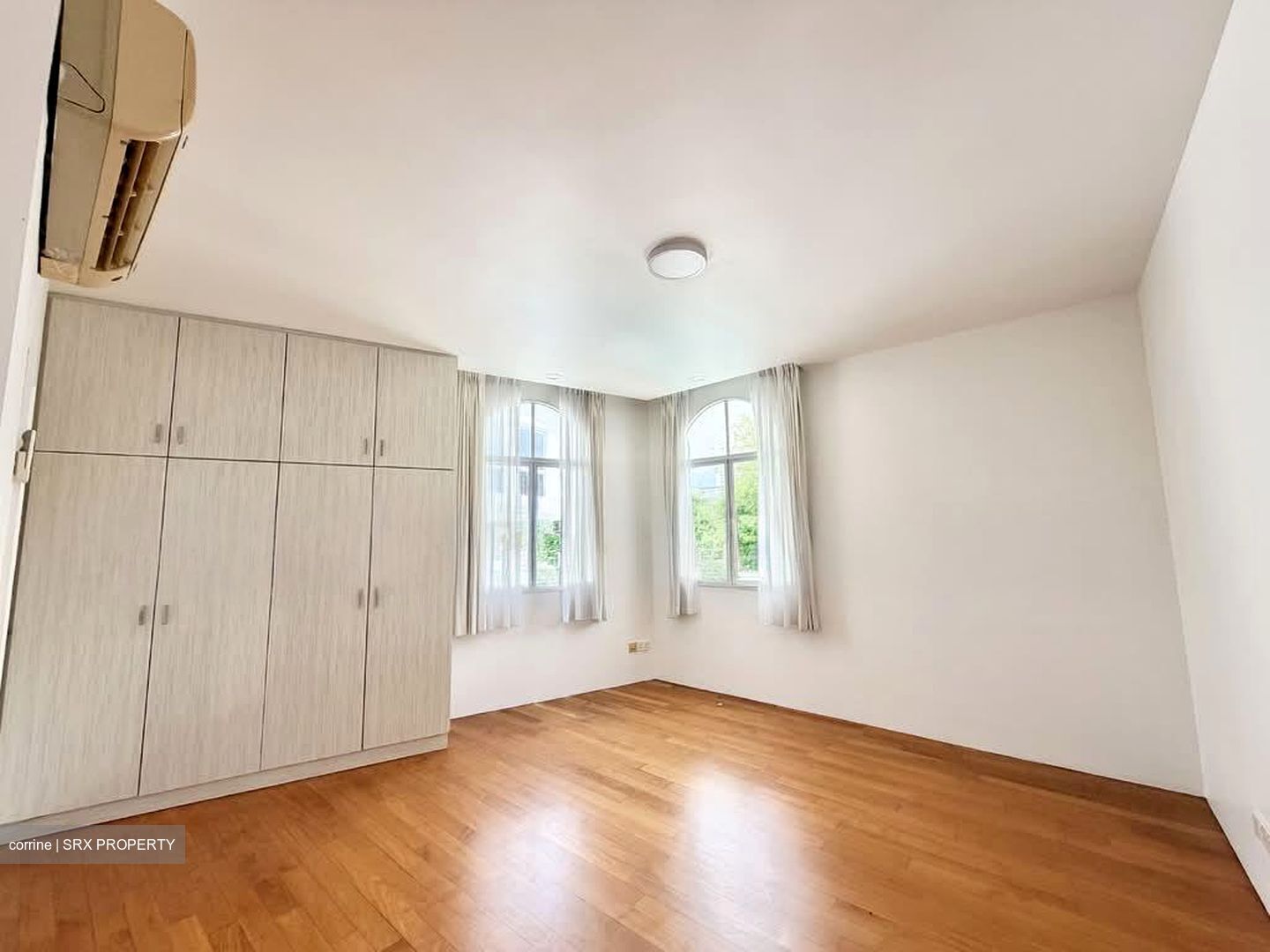East Coast Hill (D16), Semi-Detached #556771681